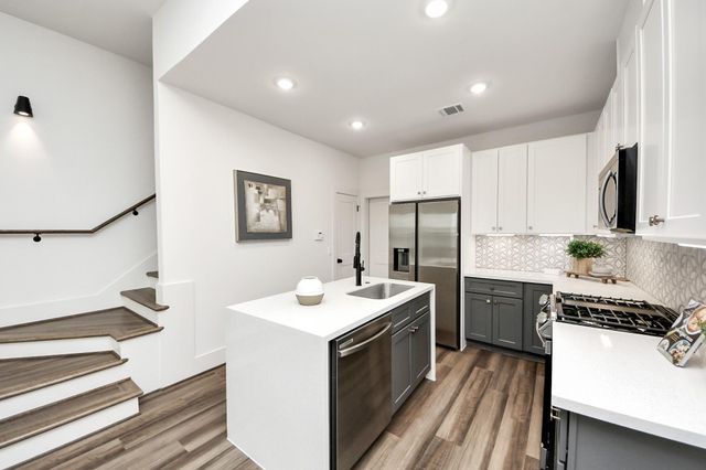 879 Rachel Street C, Houston, TX 77091