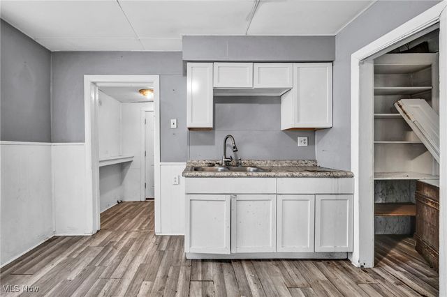 3405 Roehl Avenue, Cleveland, OH 44109