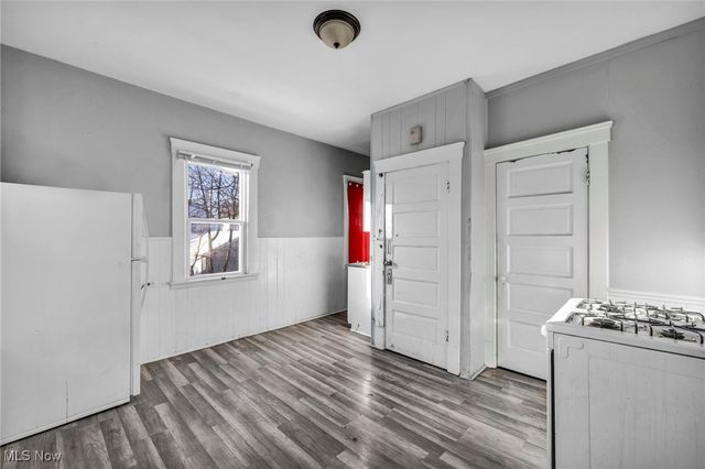 3405 Roehl Avenue, Cleveland, OH 44109