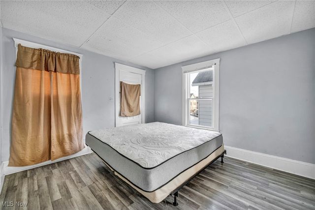 3405 Roehl Avenue, Cleveland, OH 44109