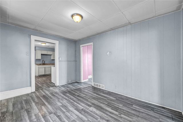 3405 Roehl Avenue, Cleveland, OH 44109