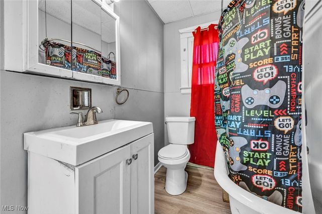 3405 Roehl Avenue, Cleveland, OH 44109