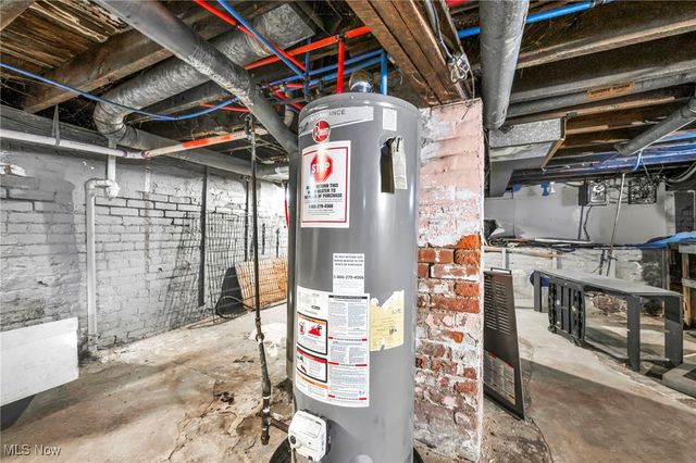 3405 Roehl Avenue, Cleveland, OH 44109