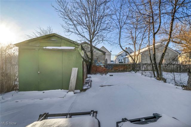 3405 Roehl Avenue, Cleveland, OH 44109