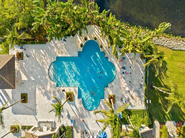3606 S Ocean Boulevard 1004, Highland Beach, FL 33487