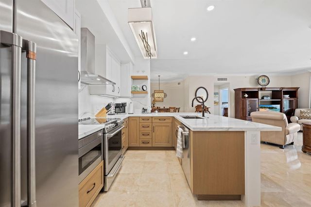 3606 S Ocean Boulevard 1004, Highland Beach, FL 33487