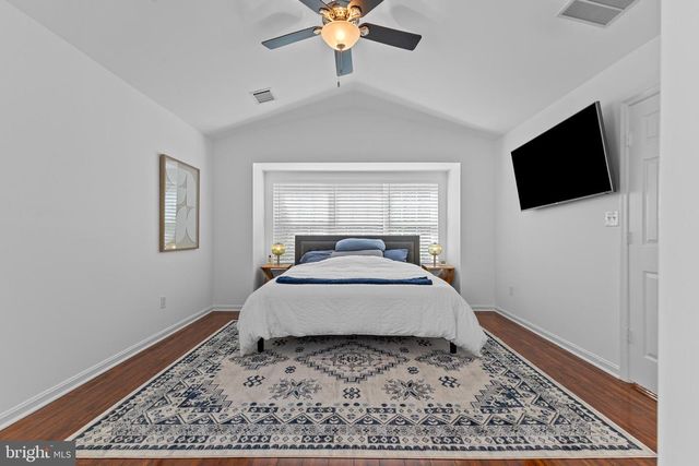 21622 MONMOUTH TER, Ashburn, VA 20147