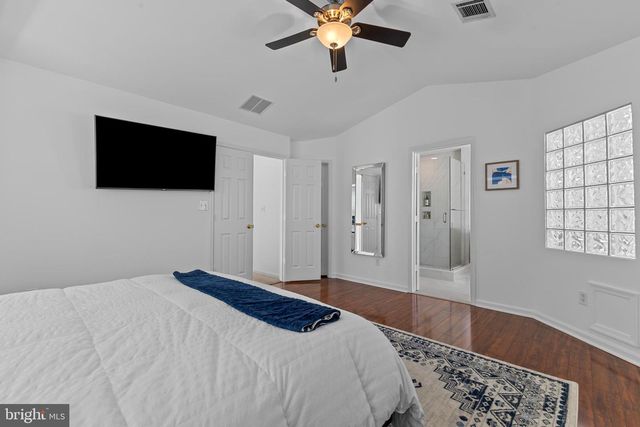 21622 MONMOUTH TER, Ashburn, VA 20147