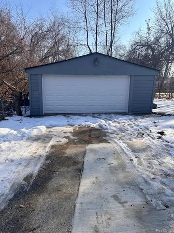 16224 Lamphere Street, Detroit, MI 48219
