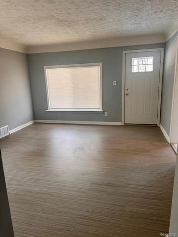 16224 Lamphere Street, Detroit, MI 48219