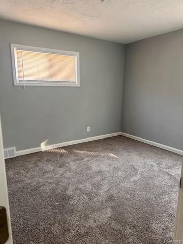 16224 Lamphere Street, Detroit, MI 48219