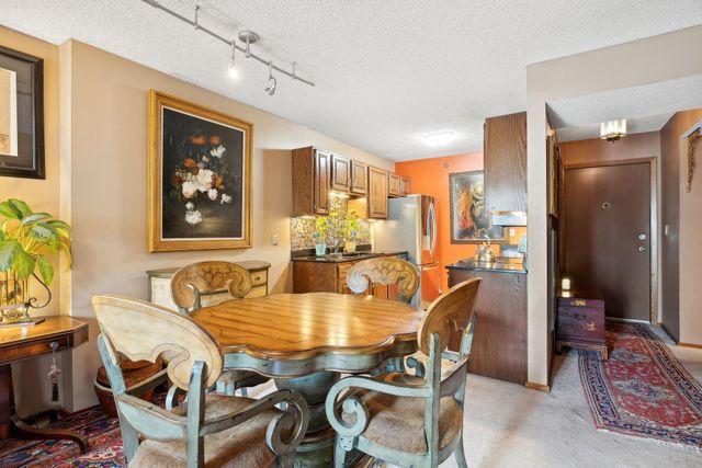 1225 LaSalle Avenue 501, Minneapolis, MN 55403