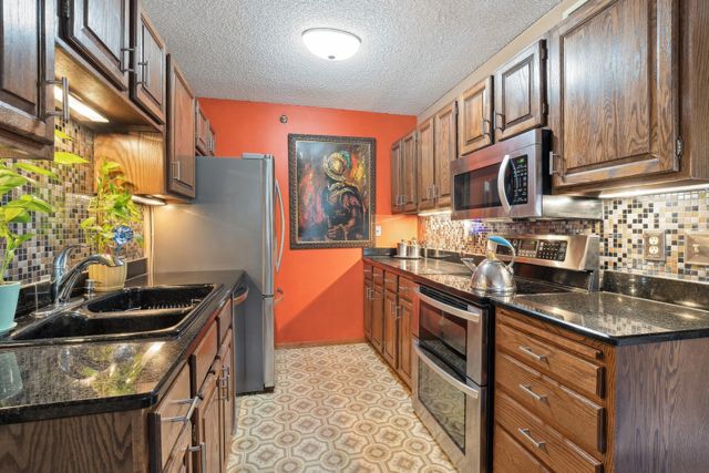 1225 LaSalle Avenue 501, Minneapolis, MN 55403