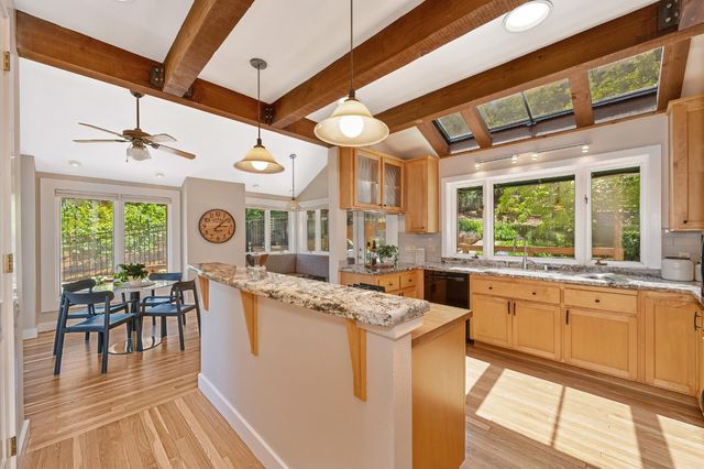 409 Olive Orchard Dr, Auburn, CA 95603