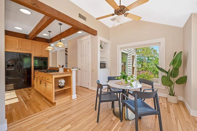 409 Olive Orchard Dr, Auburn, CA 95603