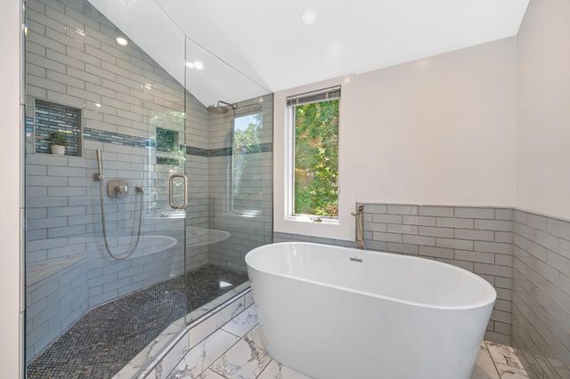 409 Olive Orchard Dr, Auburn, CA 95603