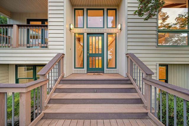 409 Olive Orchard Dr, Auburn, CA 95603