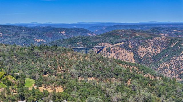 409 Olive Orchard Dr, Auburn, CA 95603