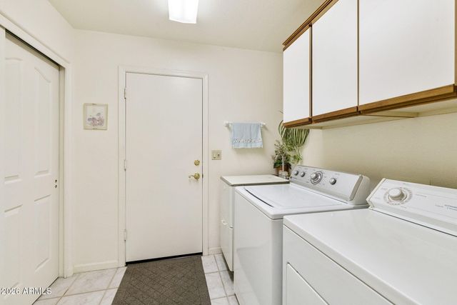 9510 E SUNRIDGE Drive, Sun Lakes, AZ 85248