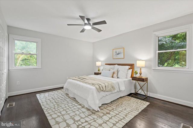 5423 EMERALD DR, Sykesville, MD 21784