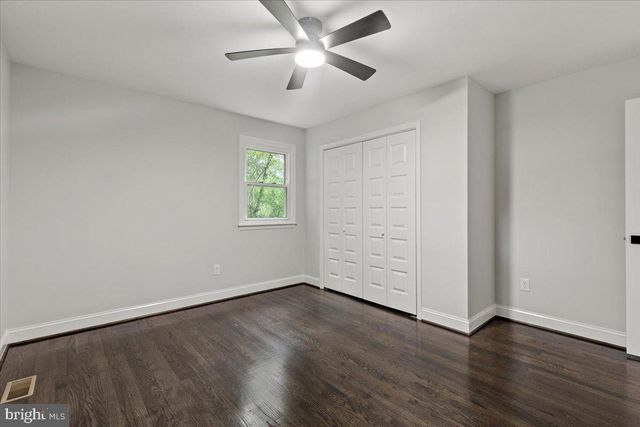 5423 EMERALD DR, Sykesville, MD 21784