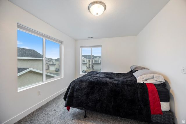 855 N GLENEAGLES CT, Tooele, UT 84074