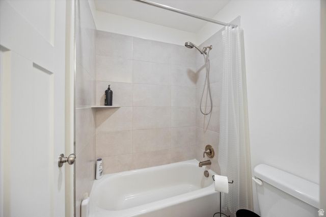 855 N GLENEAGLES CT, Tooele, UT 84074