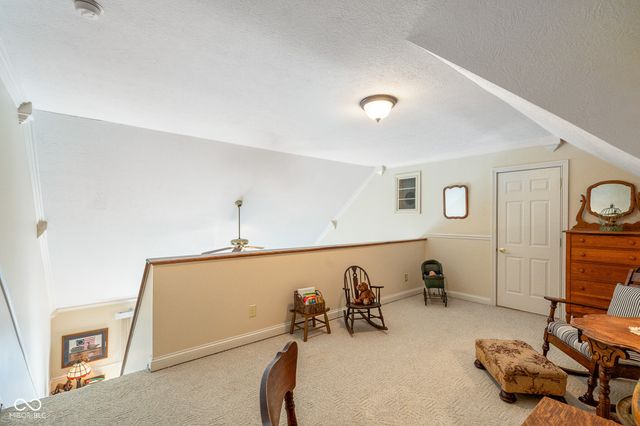 633 Mallards Crossing, Martinsville, IN 46151
