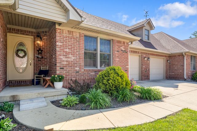 633 Mallards Crossing, Martinsville, IN 46151