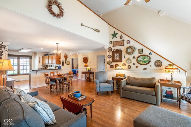 633 Mallards Crossing, Martinsville, IN 46151