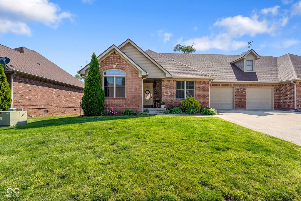 633 Mallards Crossing, Martinsville, IN 46151