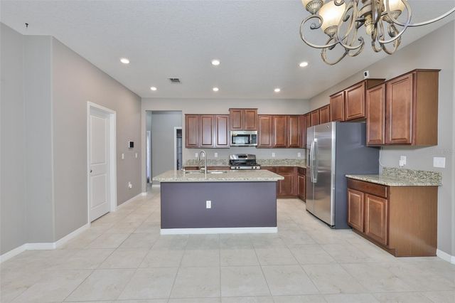 6330 LANTERN VIEW PLACE, Apollo Beach, FL 33572