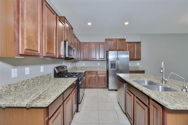 6330 LANTERN VIEW PLACE, Apollo Beach, FL 33572