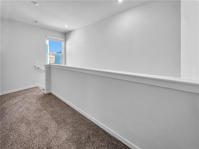 351 S Neon Avenue, Fayetteville, AR 72704