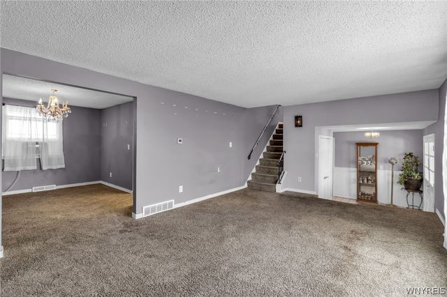 6825 Shawnee Road, Wheatfield, NY 14120