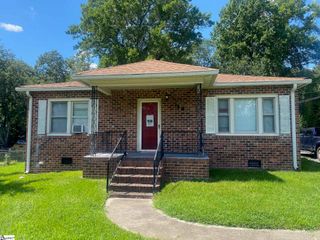 748 S Line Street, Greer, SC 29651