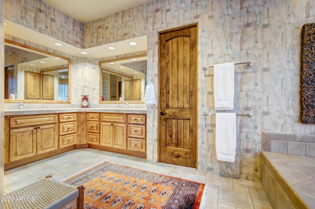 27921 N AGUA VERDE Drive, Rio Verde, AZ 85263