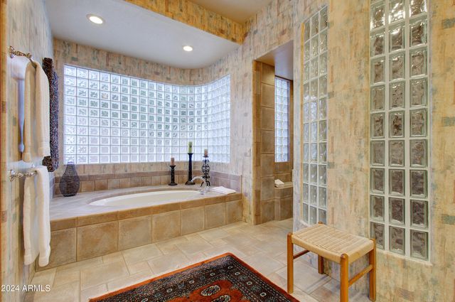 27921 N AGUA VERDE Drive, Rio Verde, AZ 85263