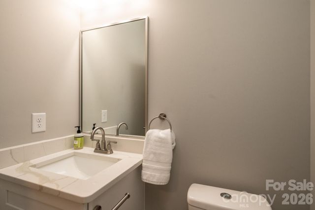 3075 Jamestown Drive, Gastonia, NC 28054
