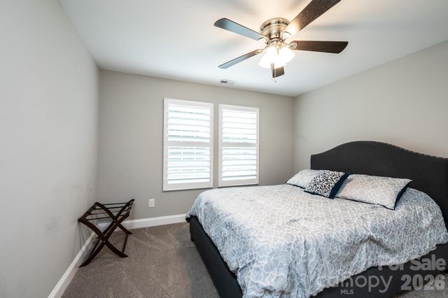 3075 Jamestown Drive, Gastonia, NC 28054