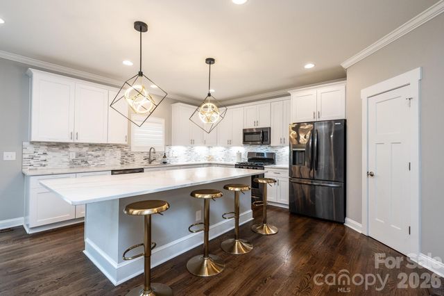 3075 Jamestown Drive, Gastonia, NC 28054