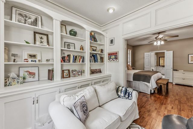 34 W Placid Hill Circle, The Woodlands, TX 77381