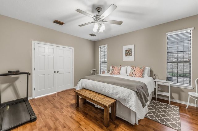 34 W Placid Hill Circle, The Woodlands, TX 77381