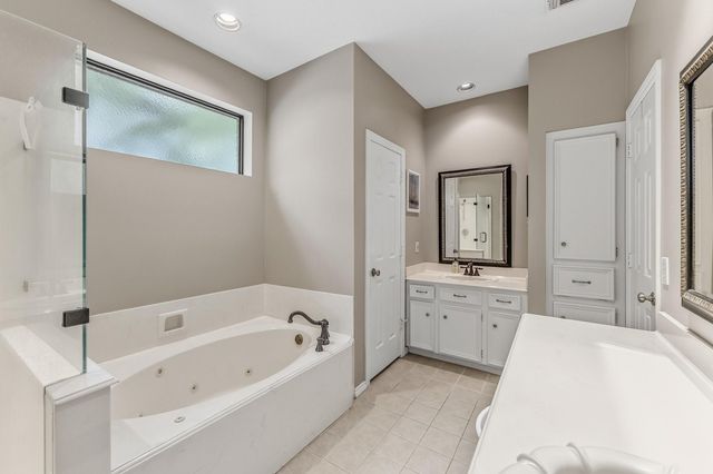 34 W Placid Hill Circle, The Woodlands, TX 77381