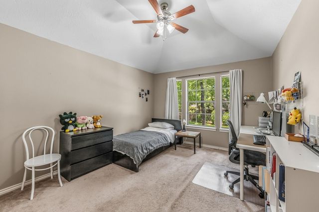 34 W Placid Hill Circle, The Woodlands, TX 77381