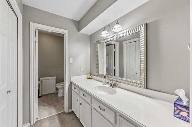34 W Placid Hill Circle, The Woodlands, TX 77381
