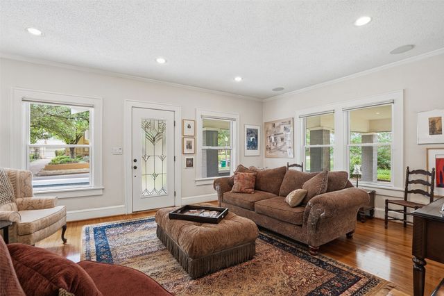 2205 Wilshire Boulevard, Fort Worth, TX 76110