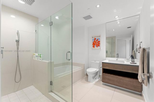 1100 S Miami Ave 4008, Miami, FL 33130