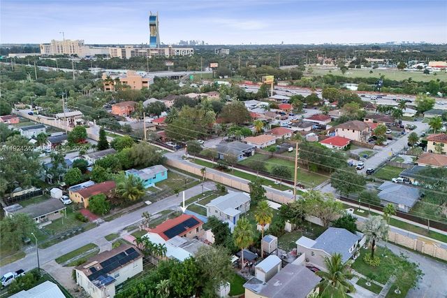 6404 Evans St, Hollywood, FL 33024