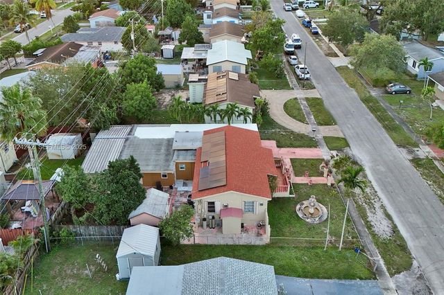 6404 Evans St, Hollywood, FL 33024